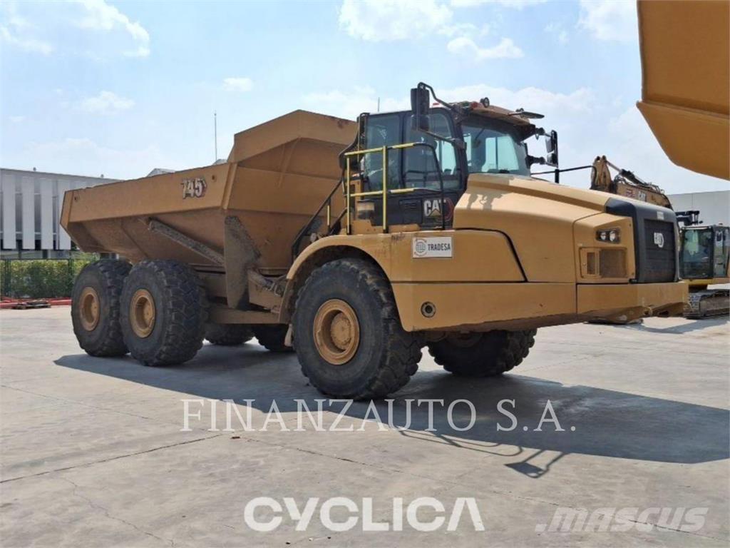 CAT 745 Camiões articulados