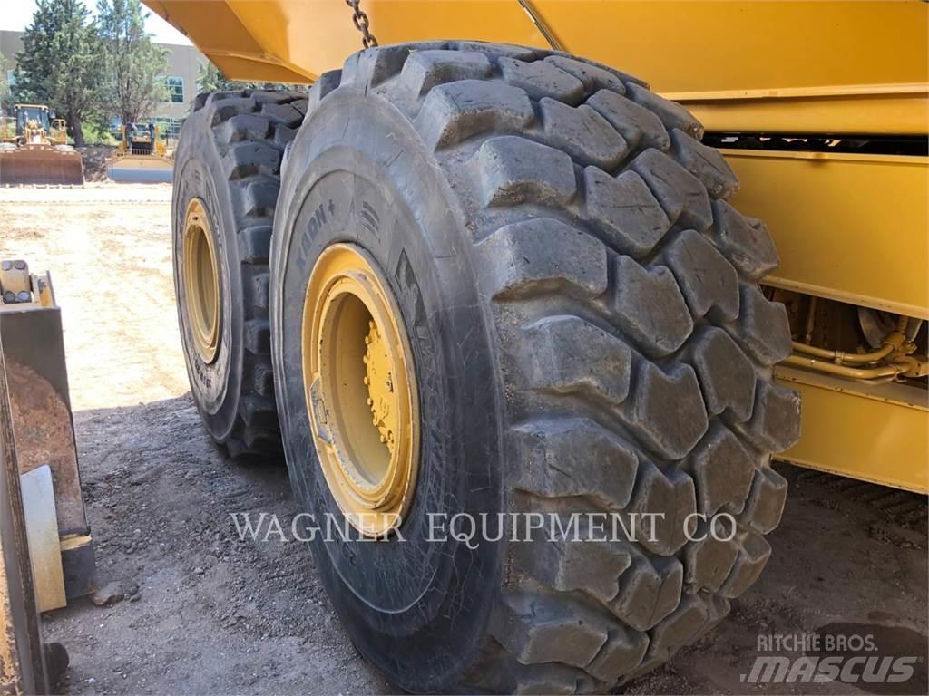 CAT 745 Camiões articulados