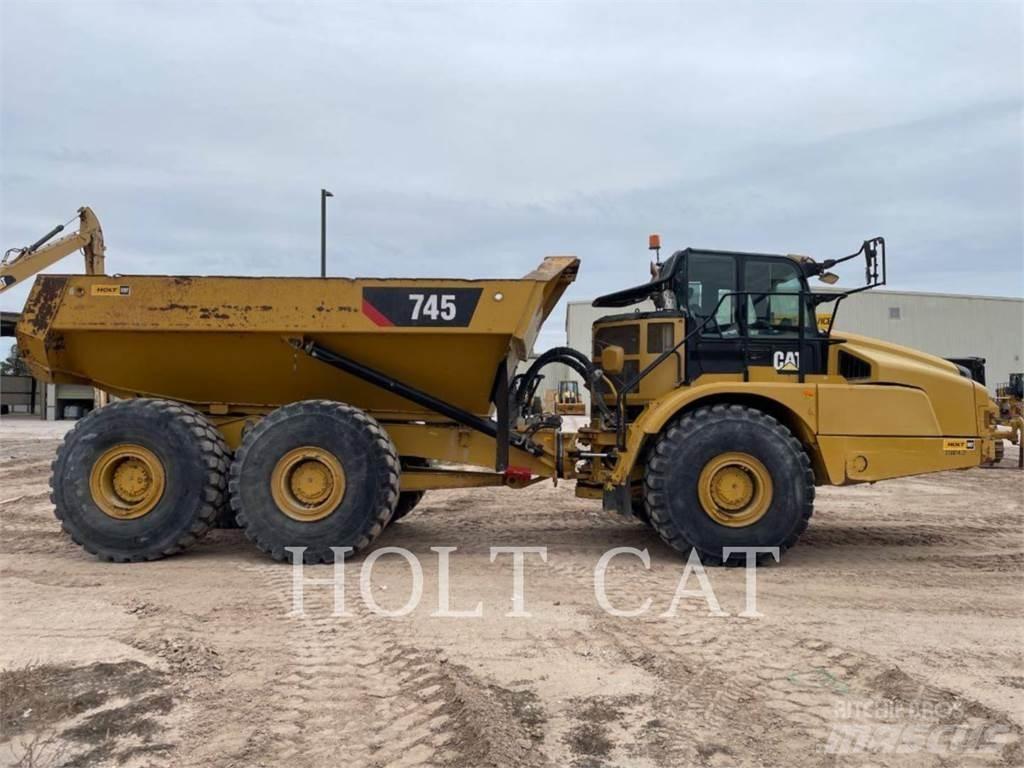 CAT 745 Camiões articulados