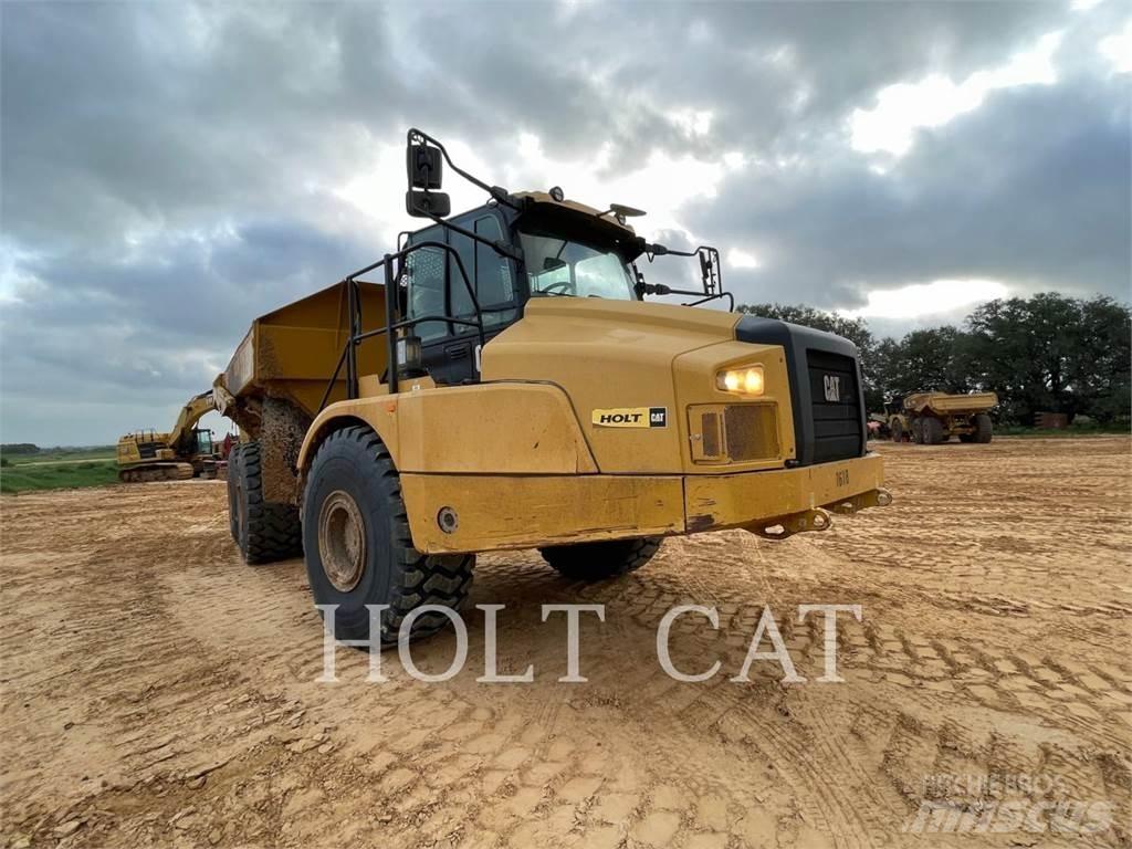 CAT 745-04 Camiões articulados