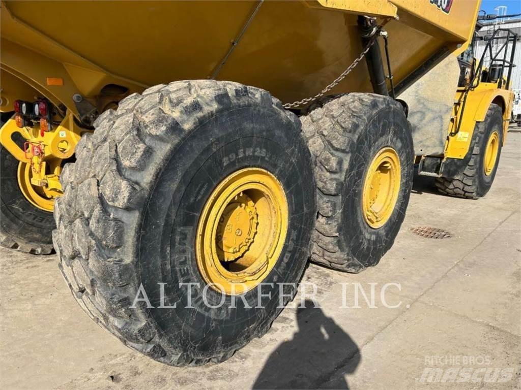 CAT 745-04 Camiões articulados