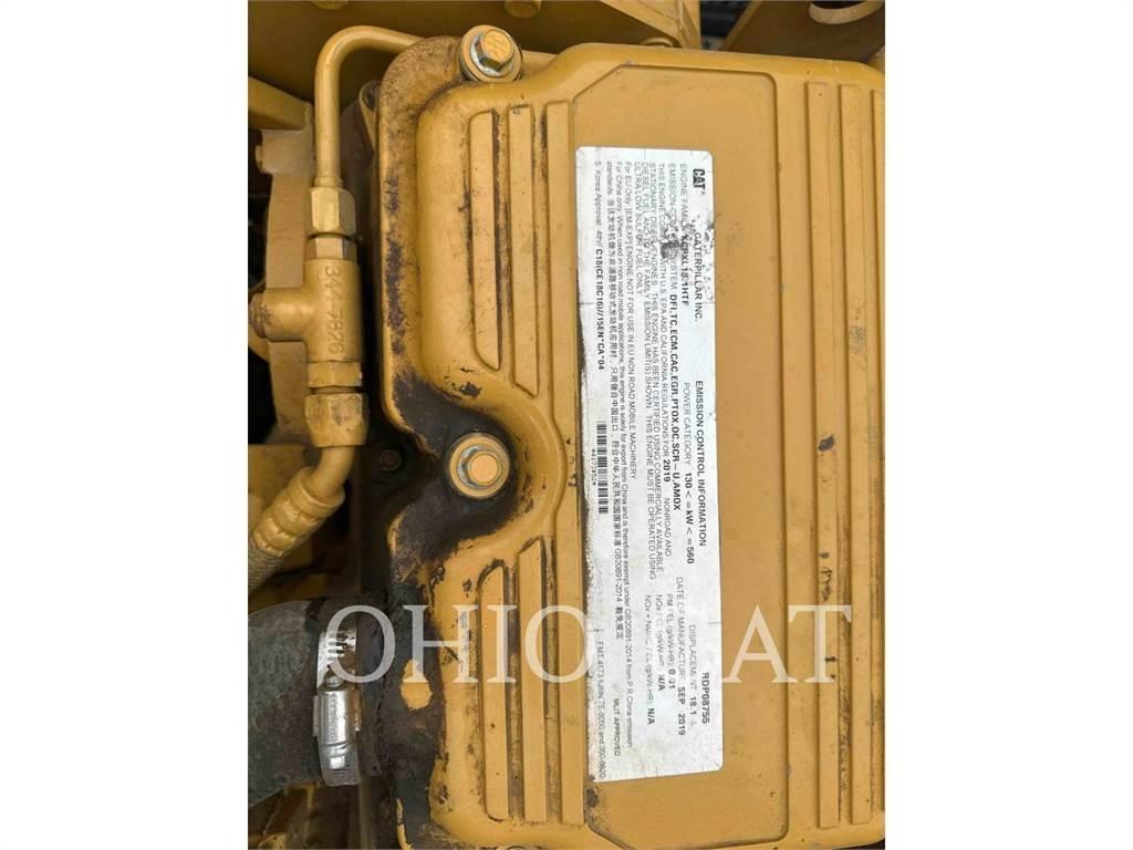 CAT 745-04 Camiões articulados