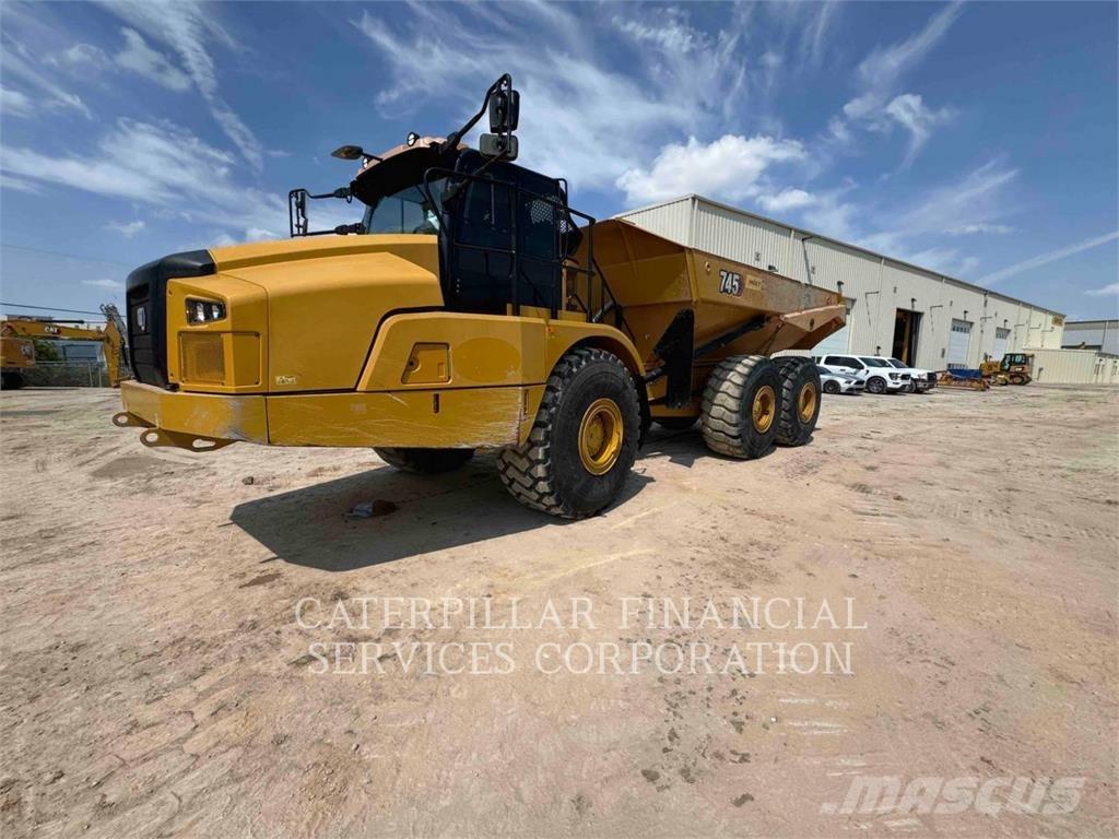 CAT 745-04 Camiões articulados