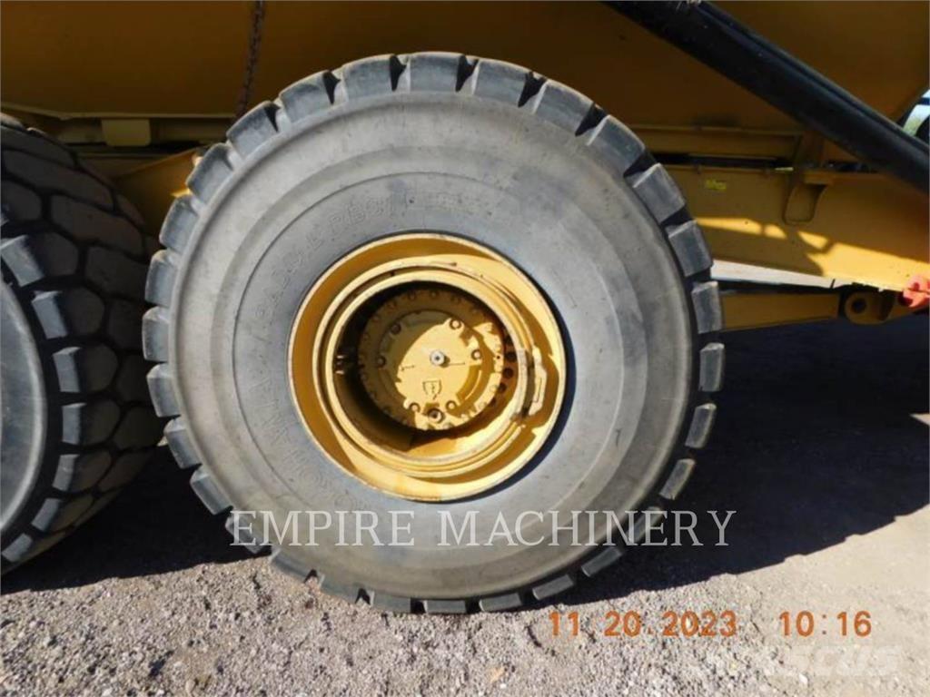 CAT 745-04 Camiões articulados