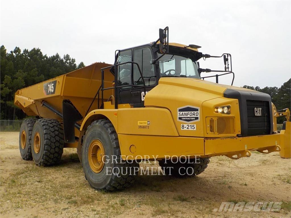 CAT 745-04 Camiões articulados