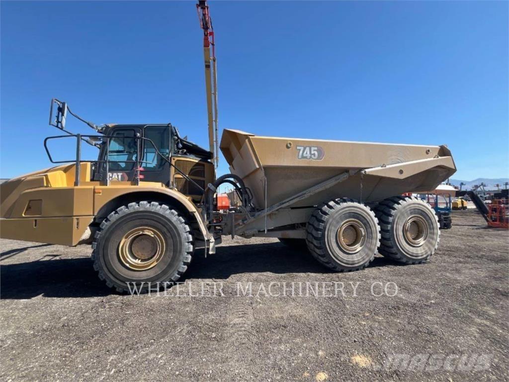 CAT 745 TG Camiões articulados