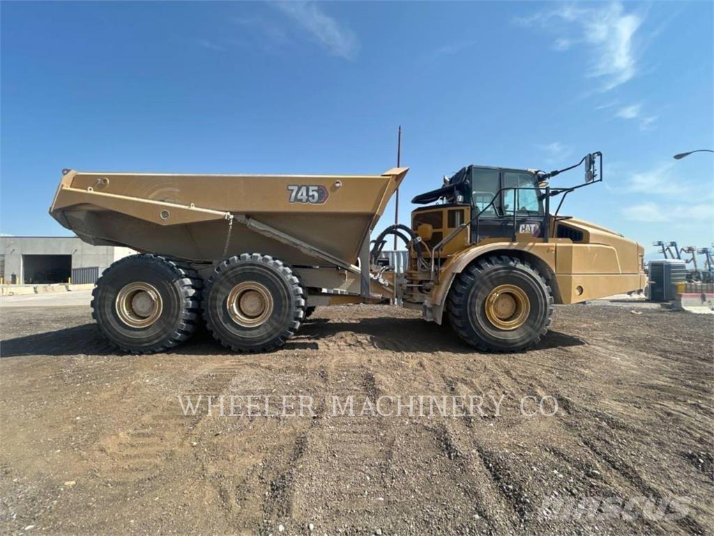 CAT 745 TG Camiões articulados