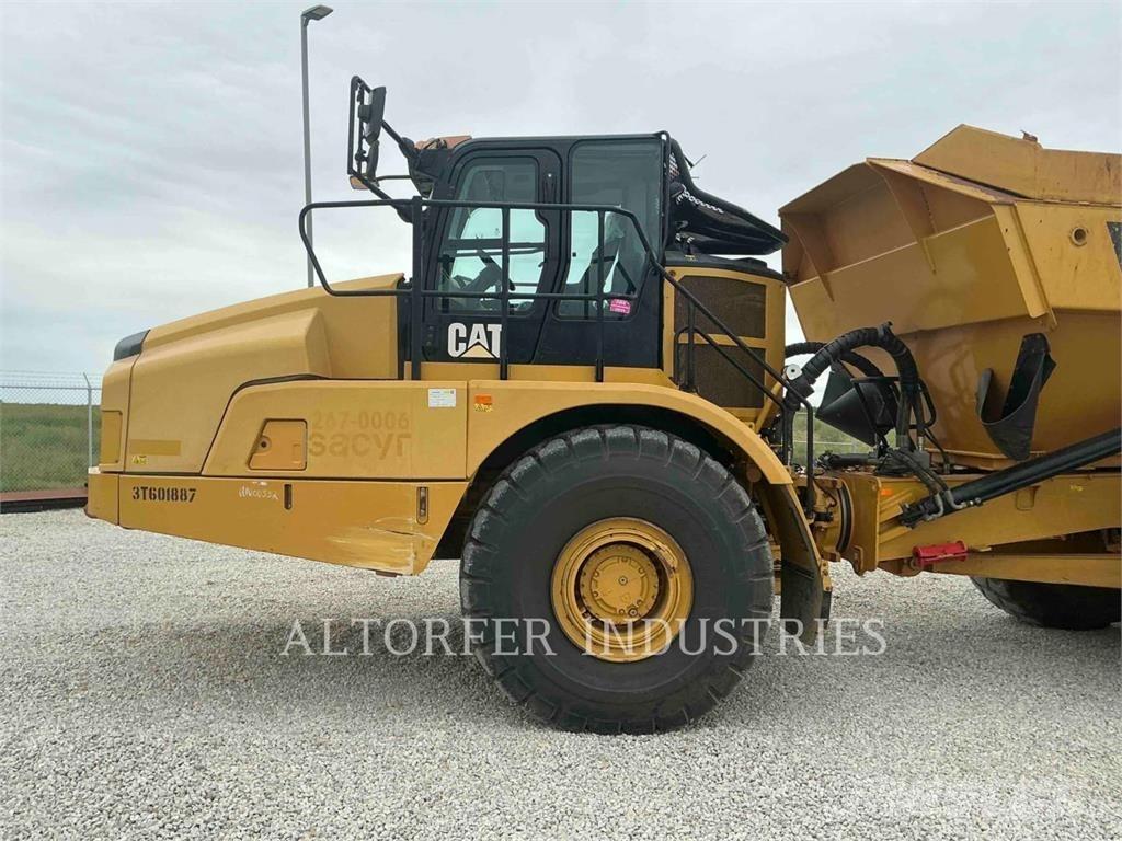 CAT 74504 Camiões articulados