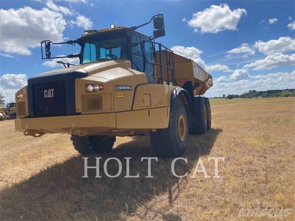 CAT 74504 Camiões articulados