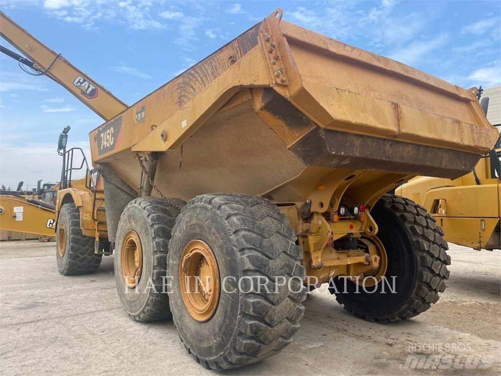 CAT 745C Camiões articulados