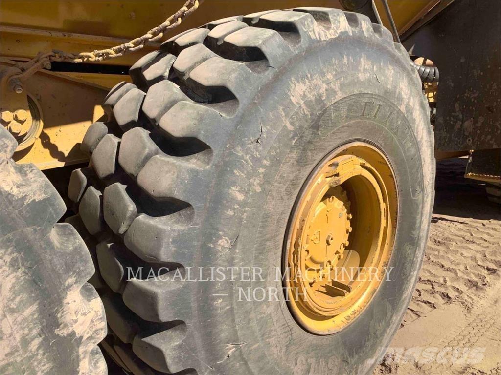 CAT 745C T Camiões articulados