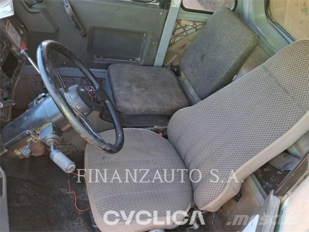 CAT 773E Camiões articulados