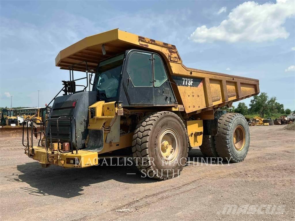 CAT 773F Camiões articulados