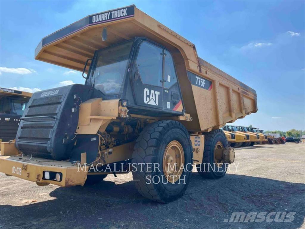 CAT 775F Camiões articulados