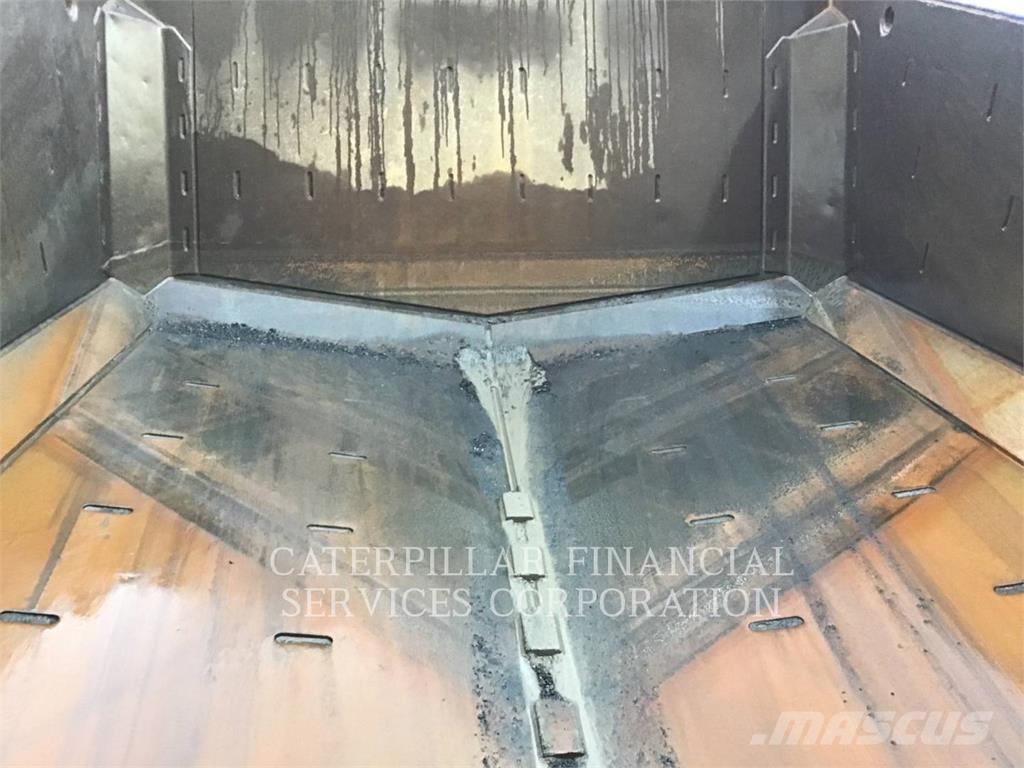 CAT 775G Camiões articulados