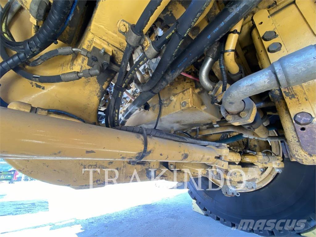 CAT 777E Camiões articulados