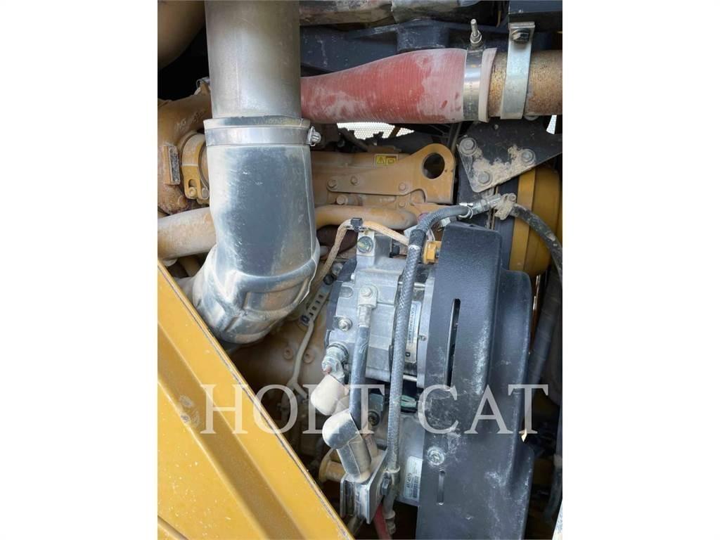 CAT 815 Compactadores para terra