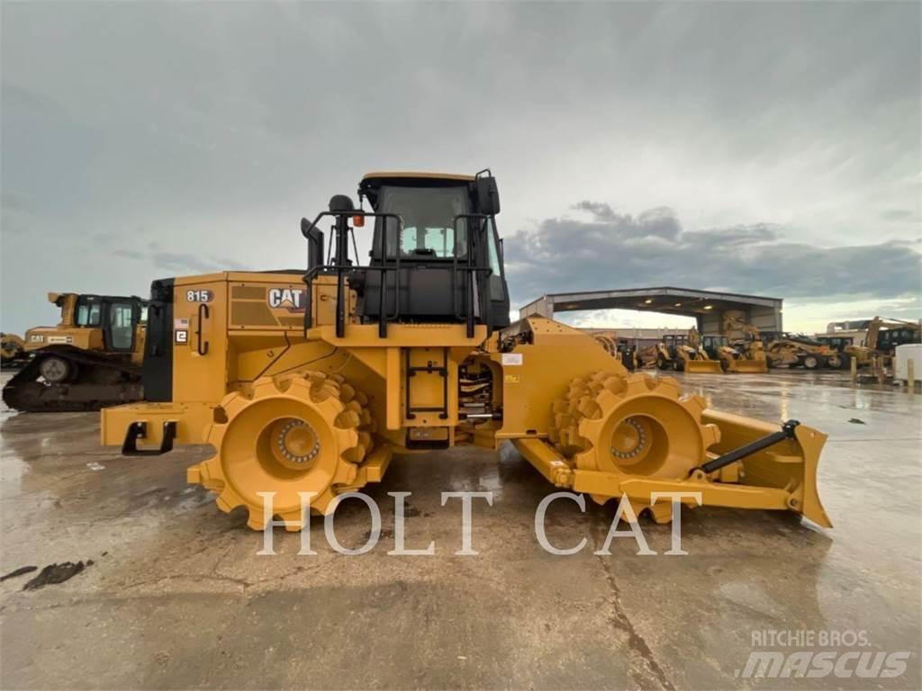 CAT 815 Compactadores para terra