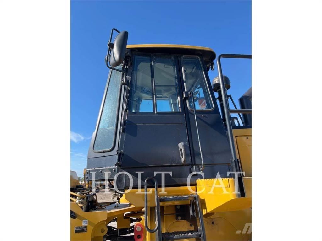 CAT 815 Compactadores para terra