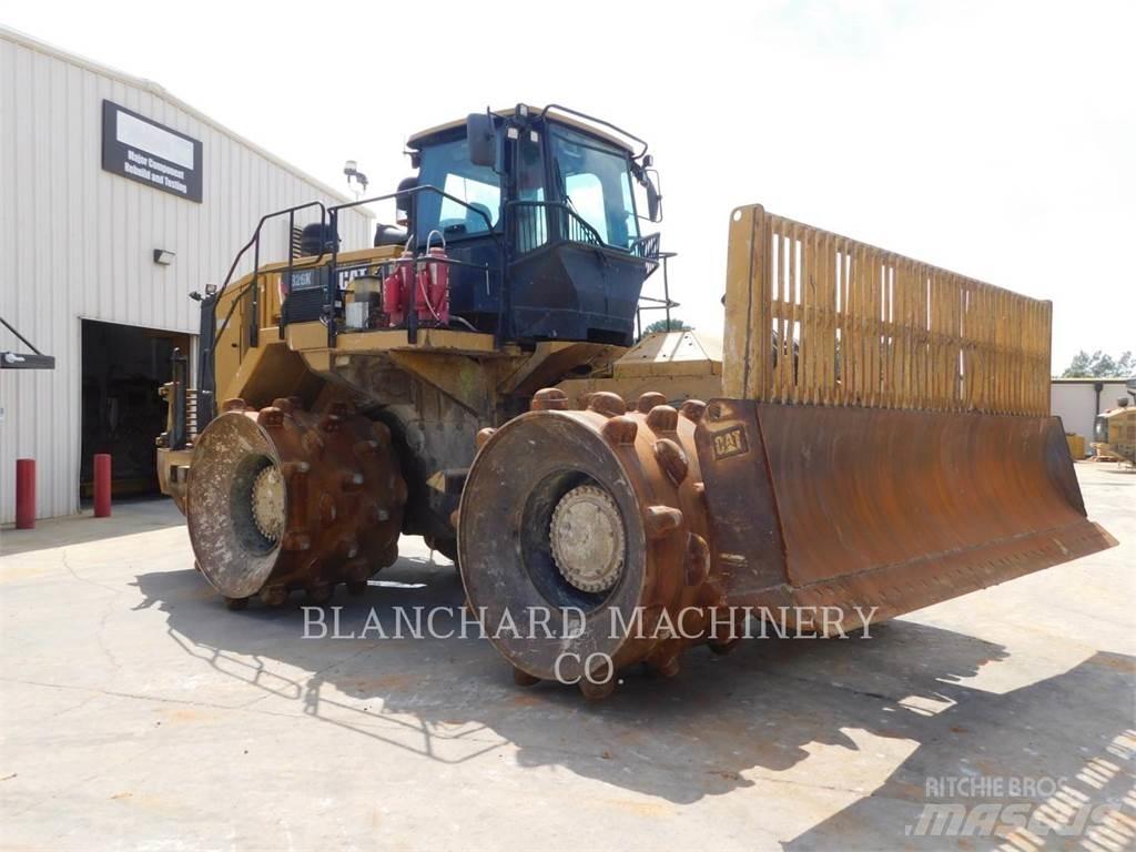 CAT 826K Compactadores para terra