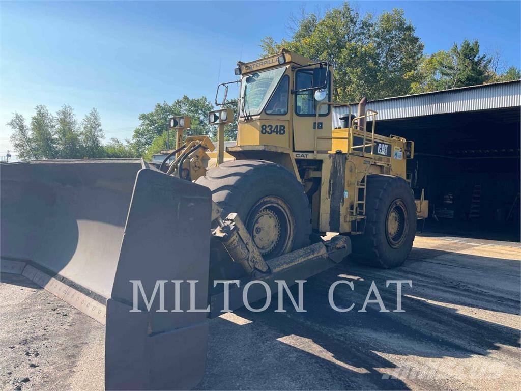 CAT 834B Dozers Tratores rodas