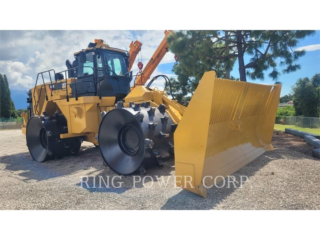 CAT 836K Compactadores para terra