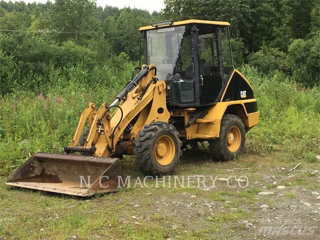 CAT 902 Pás carregadoras de rodas