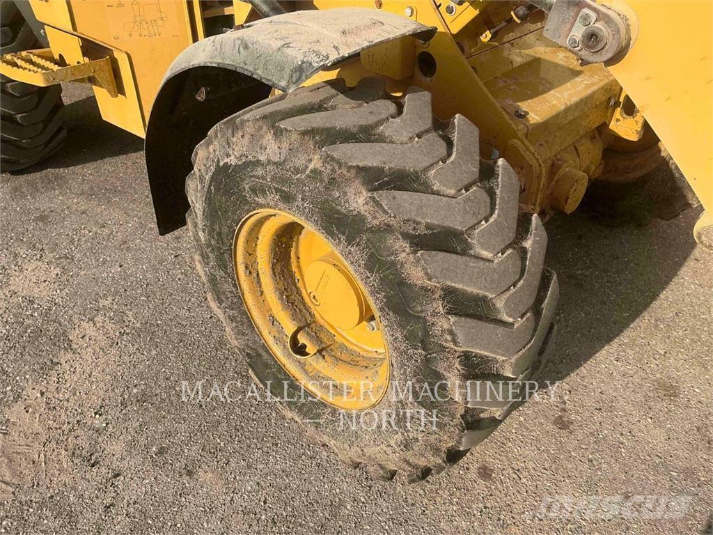 CAT 903D HARW Pás carregadoras de rodas