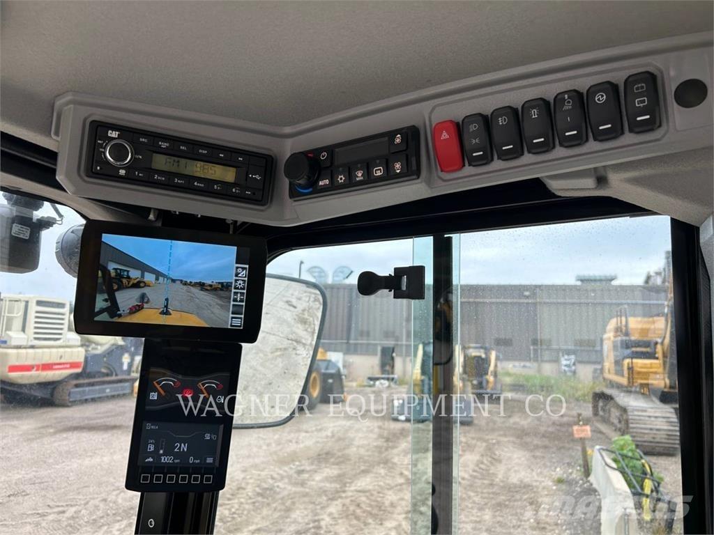 CAT 906 Pás carregadoras de rodas