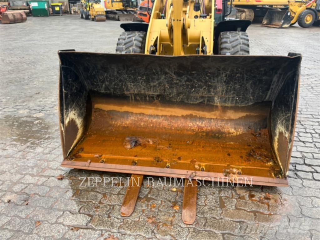 CAT 906-14 Pás carregadoras de rodas