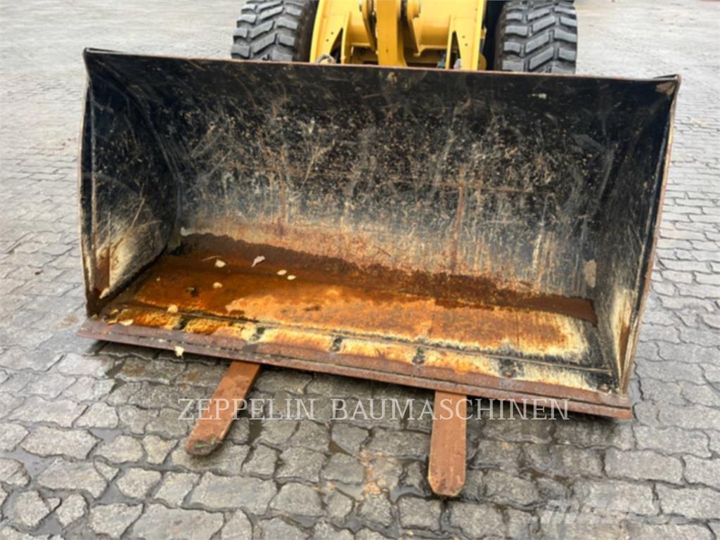 CAT 906-14 Pás carregadoras de rodas