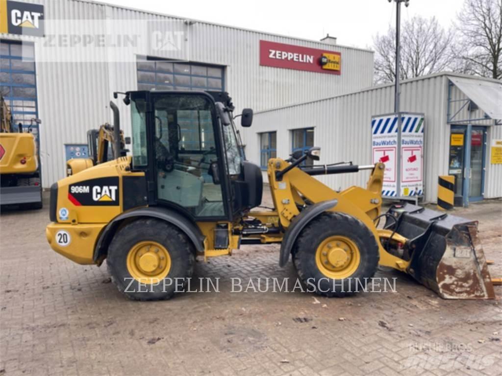 CAT 906M Pás carregadoras de rodas