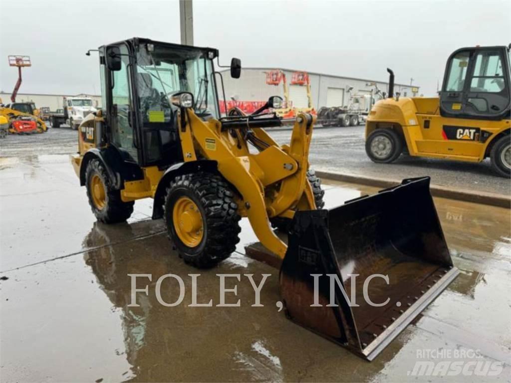 CAT 906M Pás carregadoras de rodas