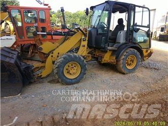 CAT 906M Pás carregadoras de rodas