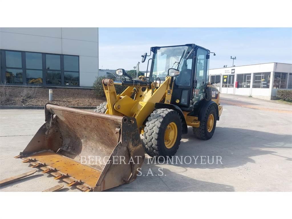 CAT 906M Pás carregadoras de rodas