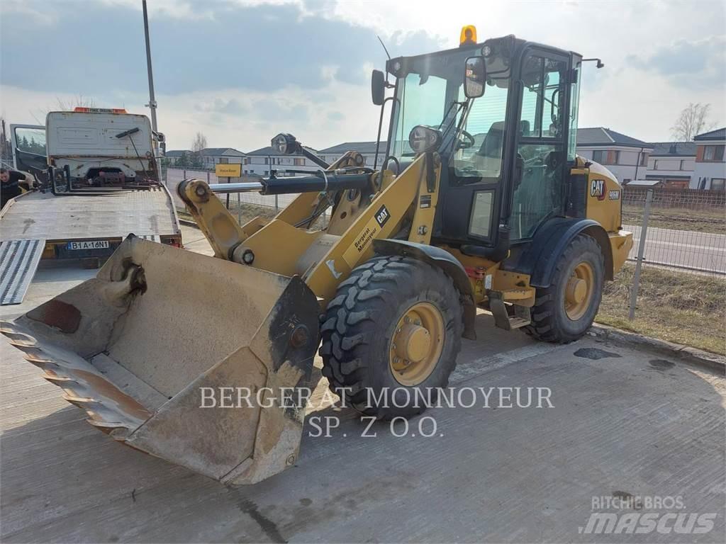 CAT 906M Pás carregadoras de rodas