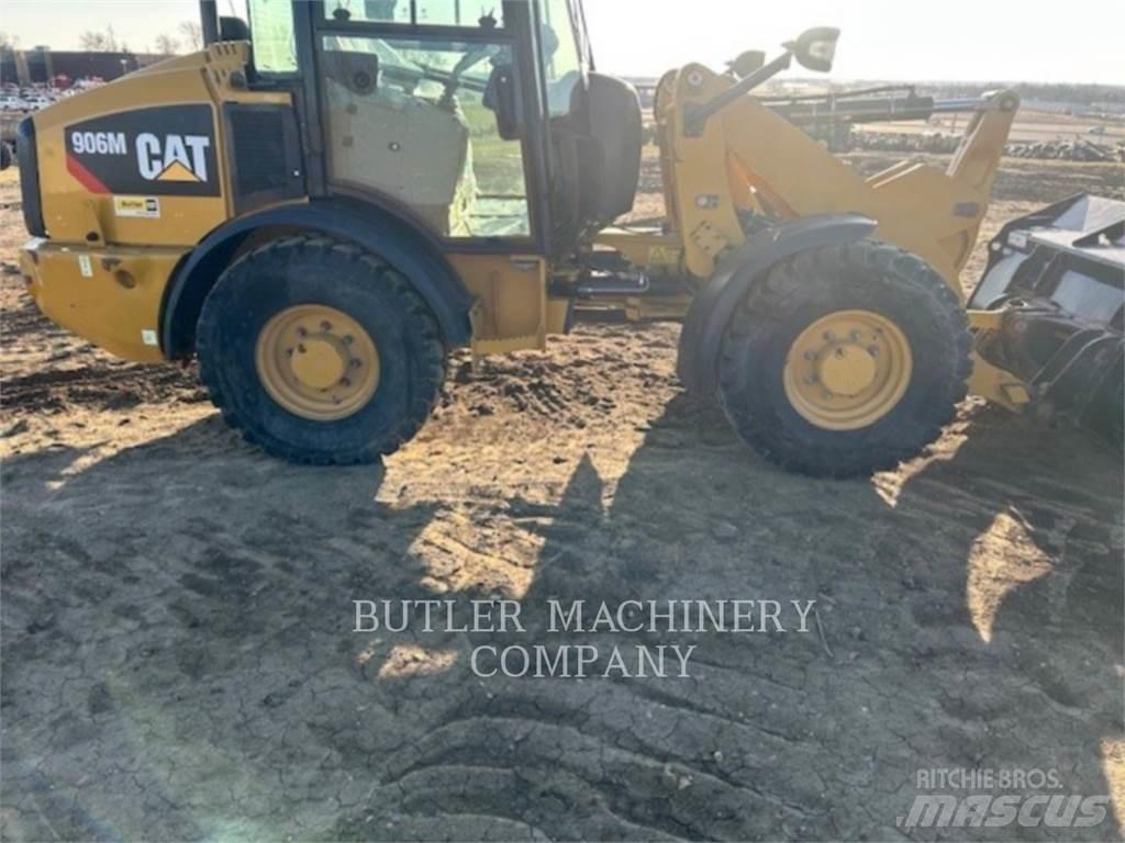 CAT 906M Pás carregadoras de rodas