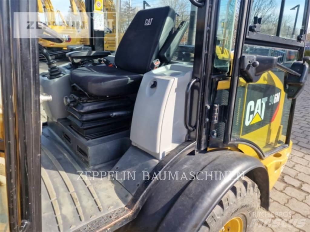 CAT 906M Pás carregadoras de rodas