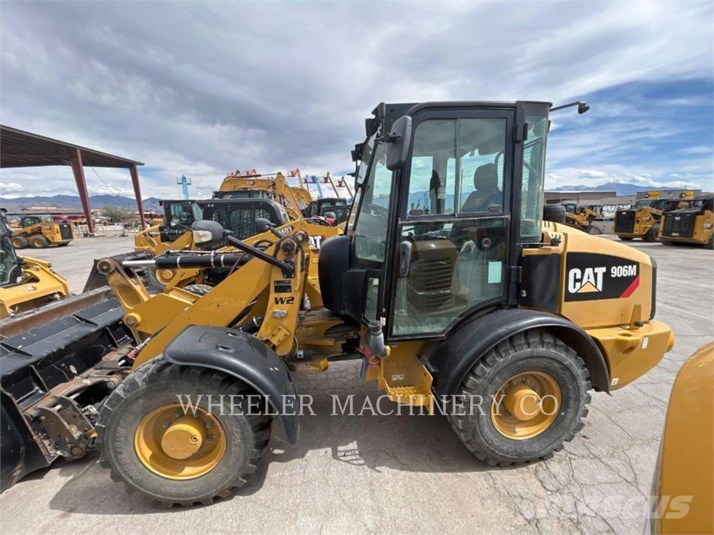 CAT 906M Pás carregadoras de rodas
