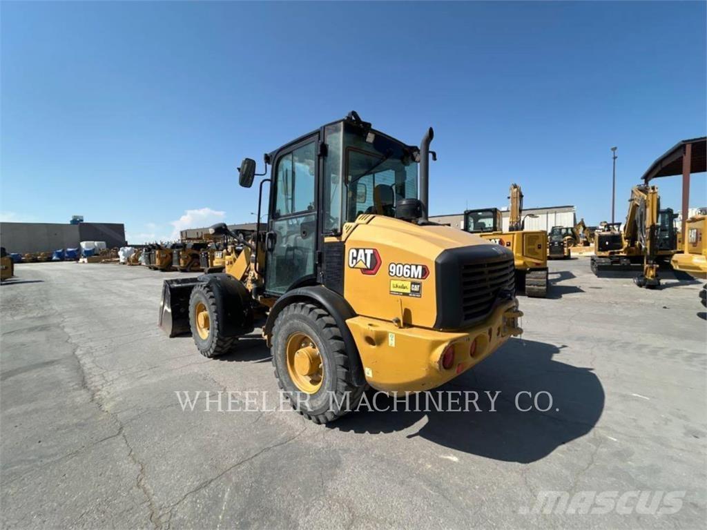 CAT 906M Pás carregadoras de rodas