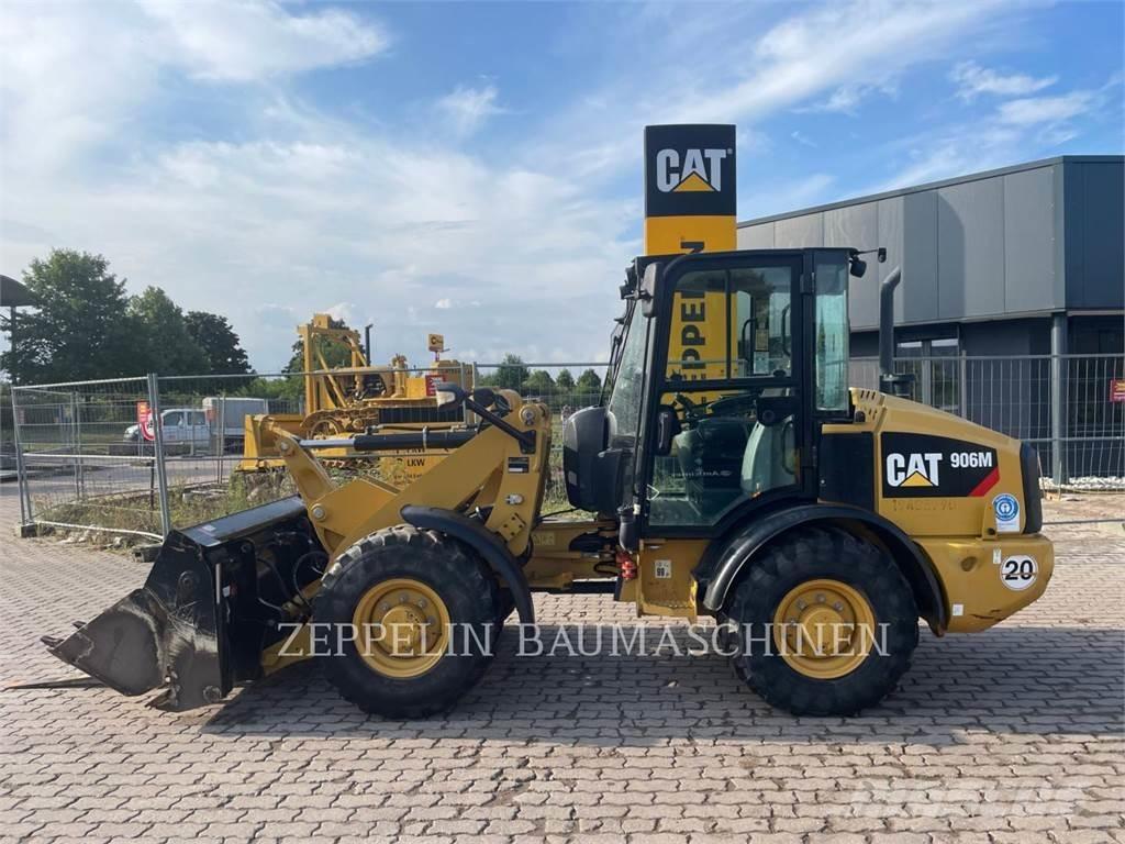 CAT 906M Pás carregadoras de rodas