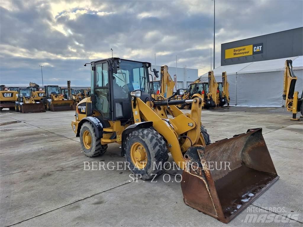 CAT 907M Pás carregadoras de rodas
