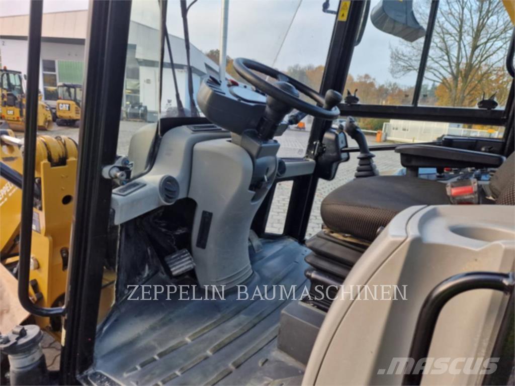 CAT 907M Pás carregadoras de rodas