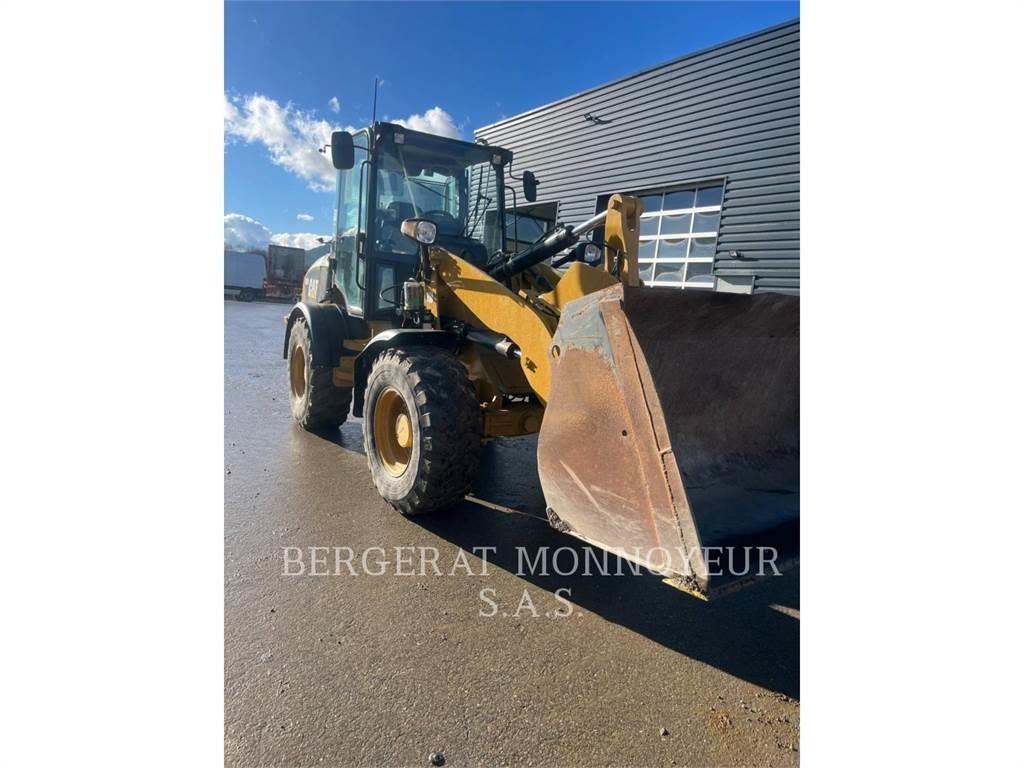 CAT 908 Pás carregadoras de rodas