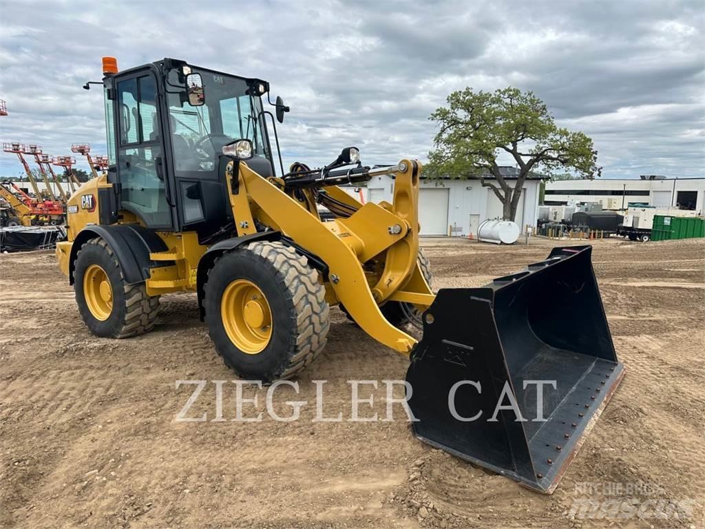 CAT 908M Pás carregadoras de rodas