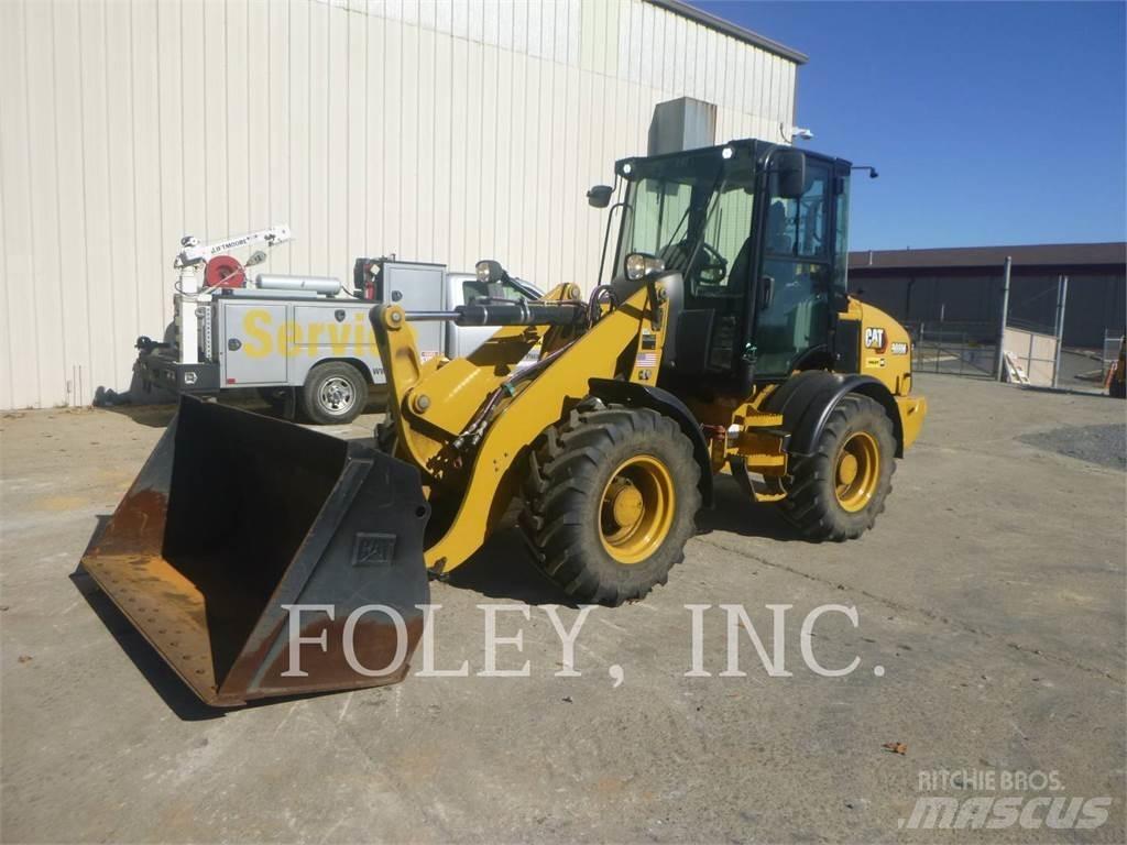 CAT 908M Pás carregadoras de rodas
