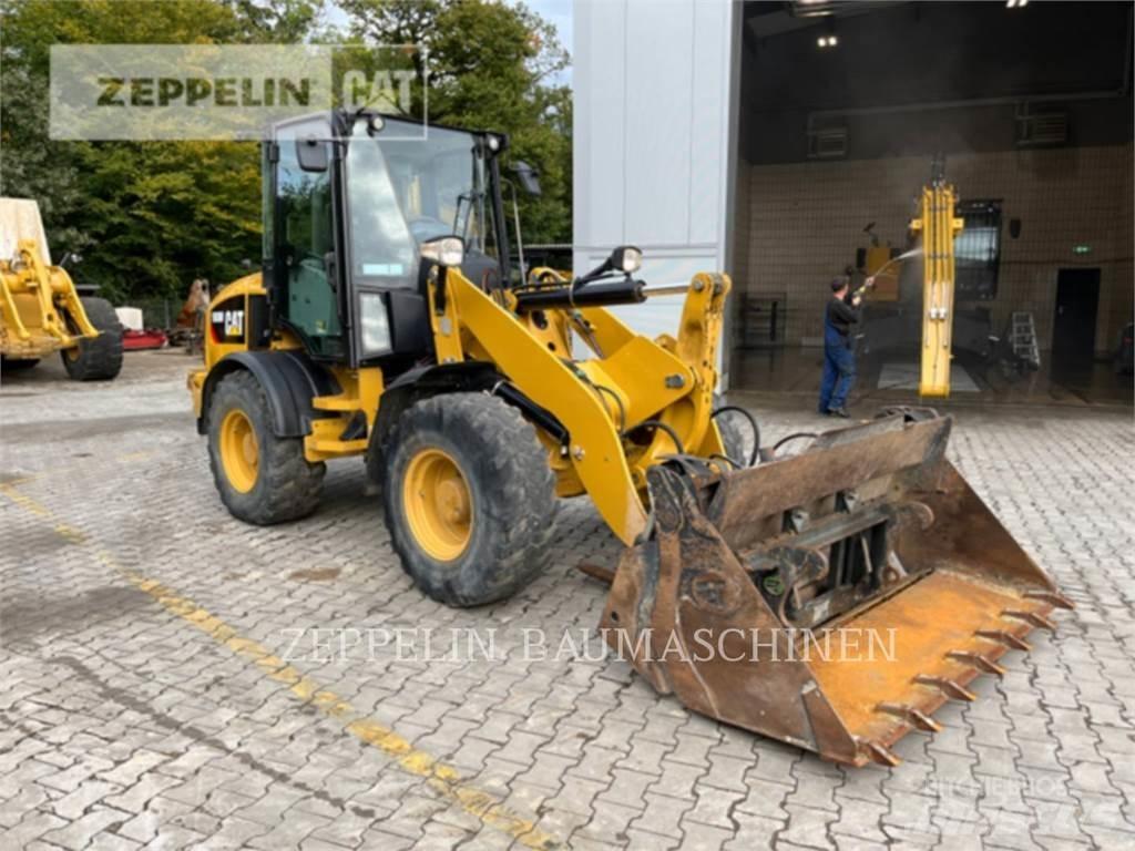CAT 908M Pás carregadoras de rodas