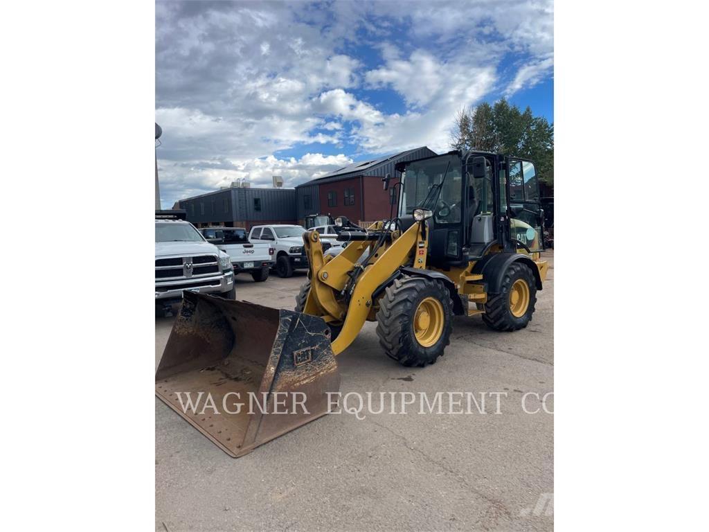 CAT 908M Pás carregadoras de rodas