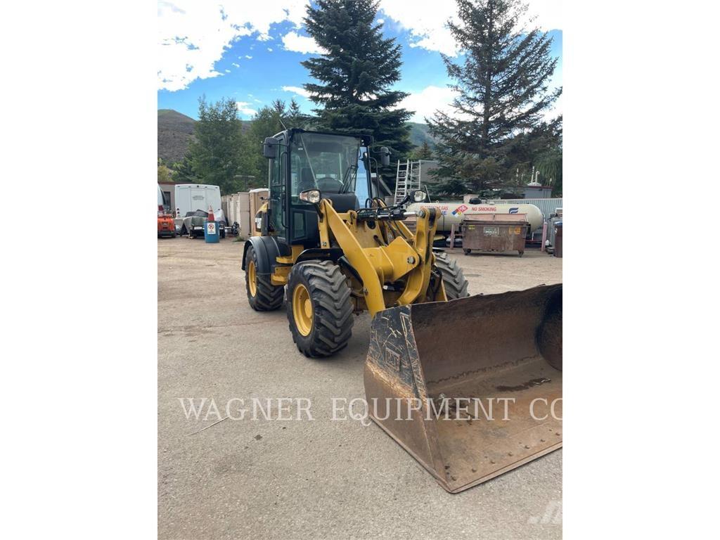 CAT 908M Pás carregadoras de rodas