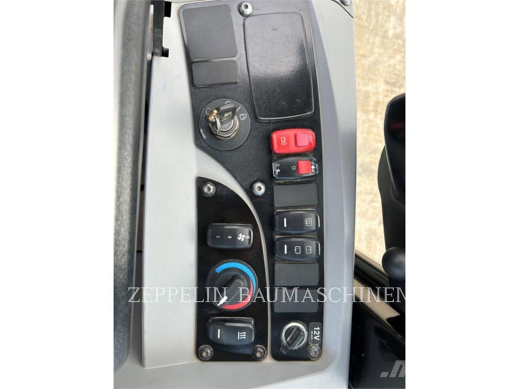 CAT 908M Pás carregadoras de rodas